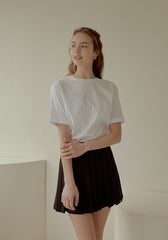 Classic Relaxed-Fit Linen T-Shirt for Women with Breathable Fabric and Minimalist Design