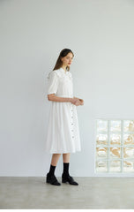 Elegant Button-Down Midi Linen Dress with Puff Sleeves and Oversized Collar Detail