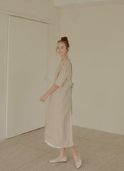 Elegant Midi-Length Linen Dress with Puff Sleeves and Tie-Back Detail for Effortless Charm