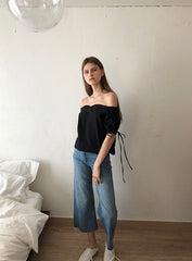 Off-Shoulder Linen Blouse with Puff Sleeves and Drawstring Cuffs – Lightweight Summer Top