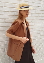 Tailored Linen Blazer with Short Sleeves and Statement Buttons for Effortless Warm-Weather Layering