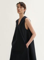 Sleeveless A-Line Linen Dress with V-Neckline and Flowing Mid-Calf Hem