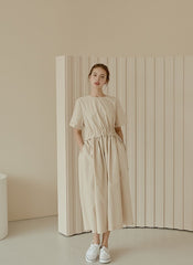 Midi-Length Linen Dress with Ruched Waist and Short Sleeves for Effortless Everyday Elegance