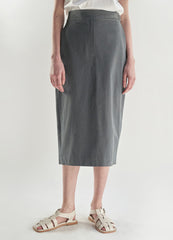 High-Waisted Linen Midi Skirt With Belt Detail And Tailored Panel Seams