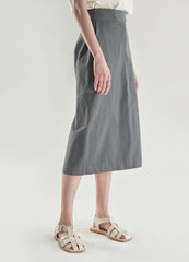 High-Waisted Linen Midi Skirt With Belt Detail And Tailored Panel Seams