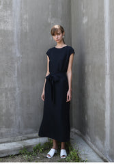 Linen Midi Dress with Waist Tie and Cap Sleeves – Minimalist Silhouette for Effortless Style