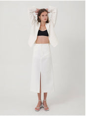 Tailored Linen Blazer with Wide Lapel Collar and Relaxed Fit for Effortless Sophistication