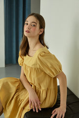 Tiered Linen Mini Dress with Puff Sleeves and Square Neckline for Effortless Summer Style
