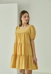 Tiered Linen Mini Dress with Puff Sleeves and Square Neckline for Effortless Summer Style