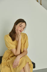 Tiered Linen Mini Dress with Puff Sleeves and Square Neckline for Effortless Summer Style