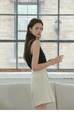 Linen Square-Neck Tank Top with Scalloped Straps and Textured Weave – Feminine Summer Staple