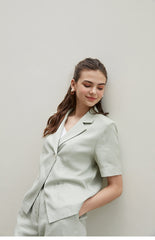 Short Sleeve Notch Collar Linen Shirt with Tailored Fit and Front Button Detailing