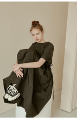 Relaxed Fit Linen Dress with Gathered Waist and Short Sleeves for Effortless Modern Style