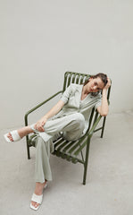 High-Waisted Wide Leg Linen Pants with Tailored Fit and Soft Drape for Elegant Comfort