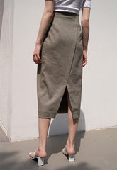 Slim Fit Cotton Knit Top with Scoop Back and Short Sleeves for Effortless Summer Looks