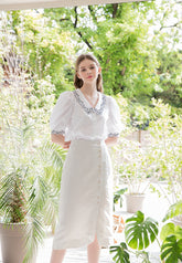 High-Waisted Button-Front Linen Midi Skirt with Soft Drape and Side Slit Detail