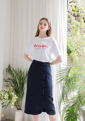 High-Waisted Linen Midi Skirt with Side Button Closure and Clean Tailored Silhouette