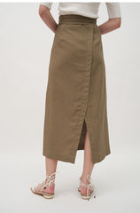 High-Waisted Linen Midi Skirt with Overlap Detail and Button Accent for Elegant Styling
