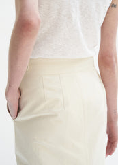 High-Waisted Linen Midi Skirt with Sleek Silhouette and Concealed Side Pockets