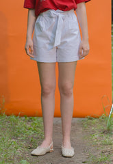 High-Waisted Linen Shorts with Waist Tie Belt and Cuffed Hem for Effortless Summer Style