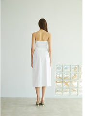 High-Waisted Linen Midi Skirt with Clean Front and Straight Cut – Minimalist Summer Essential