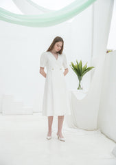 Linen Midi Dress with Puff Sleeves and Double-Breasted Waist Detail for Elegant Summer Wear