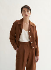 High-Waisted Wide-Leg Linen Pants With Tailored Pleats and Cropped Hemline