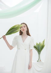Linen Midi Dress with Puff Sleeves and Double-Breasted Waist Detail for Elegant Summer Wear
