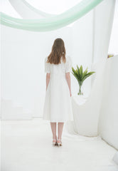 Linen Midi Dress with Puff Sleeves and Double-Breasted Waist Detail for Elegant Summer Wear