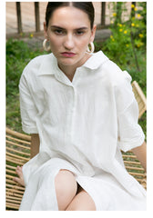 Relaxed Fit Button-Front Linen Shirt Dress with Collared Neckline and Side Pockets
