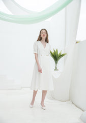 Linen Midi Dress with Puff Sleeves and Double-Breasted Waist Detail for Elegant Summer Wear