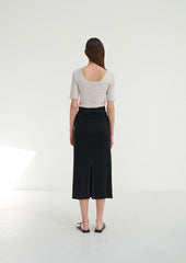 High-Waisted Linen Midi Skirt with Front Button Detail and Back Vent for Everyday Elegance