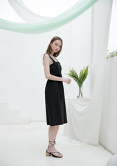 Sleeveless Linen Midi Dress with Square Neckline and Waist Tie for Modern Feminine Silhouette