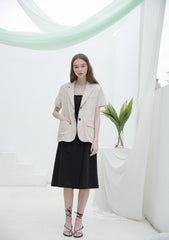 Short-Sleeve Linen Blazer with Notch Lapel and Tailored Fit for Effortless Layered Looks