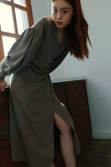 Elegant Wrap-Style Linen Dress with Puff Sleeves and Midi Length