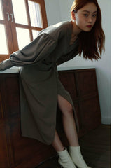 Elegant Wrap-Style Linen Dress with Puff Sleeves and Midi Length