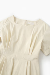 Structured Linen Midi Dress with Square Neckline and Short Sleeves for Refined Daywear