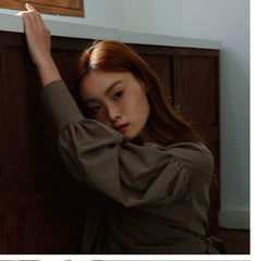 Elegant Wrap-Style Linen Dress with Puff Sleeves and Midi Length