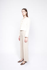 Cropped Button-Up Linen Blazer with Tailored Fit – Elegant Lightweight Jacket for Modern Women