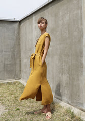 Linen Midi Dress with Waist Tie and Side Slits – Sleeveless Elegant Summer Wardrobe Essential