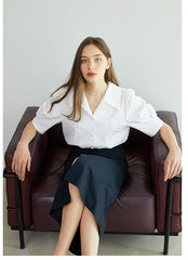 High-Waisted A-Line Linen Skirt with Back Vent and Midi Hem – Elegant Summer Staple