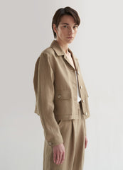 Cropped Linen Blazer with Patch Pocket and Button Front for Tailored Summer Styling
