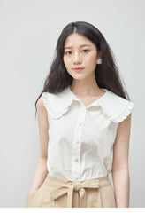 High-Waisted Linen Blend Shorts with Self-Tie Belt and Pleated Front Detailing