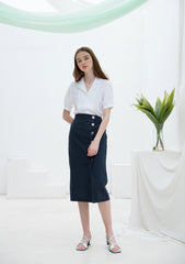 Linen Blouse with Notch Collar and Puff Sleeves for Lightweight Tailored Summer Elegance