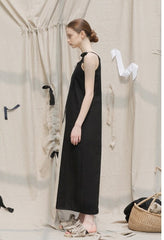 Asymmetrical Linen Maxi Dress with Spaghetti Straps and Dual-Tone Contrast Panel Design