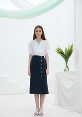 Linen Blouse with Notch Collar and Puff Sleeves for Lightweight Tailored Summer Elegance