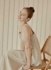Sleeveless Linen Midi Dress with Square Neckline and Elastic Waist for Effortless Elegance
