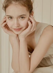 Sleeveless Linen Midi Dress with Square Neckline, Button Front, and Gathered Waist Detail