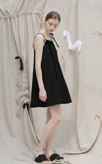 Off-Shoulder Linen Mini Dress with Tie Straps and Oversized Pocket for Modern Summer Look