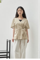 High-Rise Wide-Leg Linen Pants with Relaxed Fit and Pleated Front Detailing